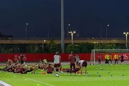 易游体育赛事中心-记者提问立陶宛球员因迎接孩子出生退赛 引教练不满